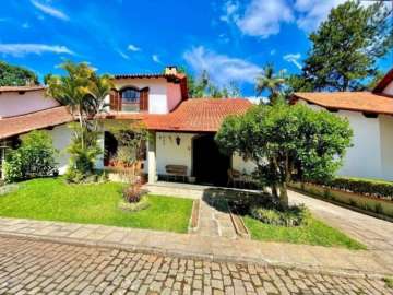 Casa à venda em Várzea, Teresópolis - RJ