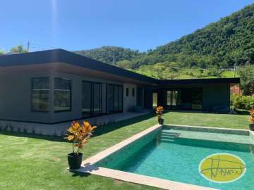 Casa à venda em Secretário, Petrópolis - RJ
