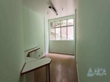 Sala para alugar em Centro, Petrópolis - RJ