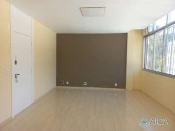 Apartamento à venda em Centro, Petrópolis - RJ