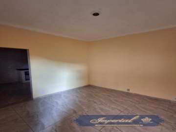 Casa para alugar em Bairro Castrioto, Petrópolis - RJ