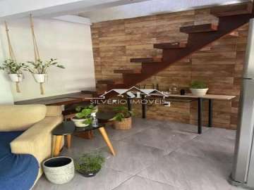 Casa à venda em Pedro do Rio, Petrópolis - RJ