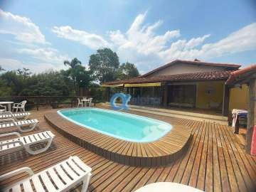 Casa à venda em Itaipava, Petrópolis - RJ