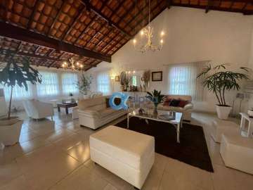 Casa à venda em Nogueira, Petrópolis - RJ