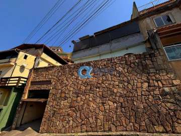 Casa à venda em Retiro, Petrópolis - RJ