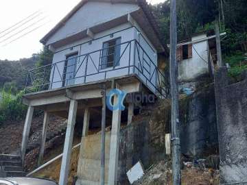 Casa à venda em Duques, Petrópolis - RJ