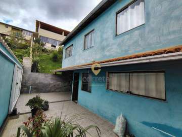 Casa à venda em Nova Suíça, Nova Friburgo - RJ