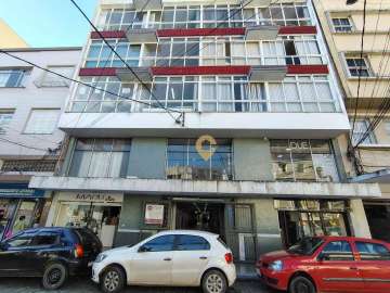 Sala à venda em Centro, Nova Friburgo - RJ