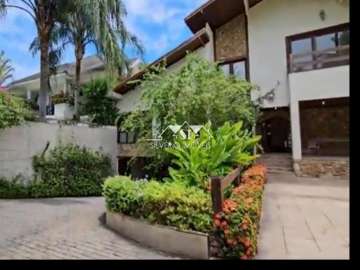 Casa à venda em Barra da Tijuca, Rio de Janeiro - RJ