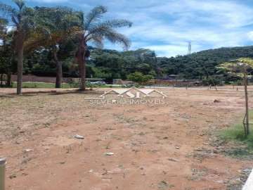 Terreno Residencial à venda em Carangola, Petrópolis - RJ