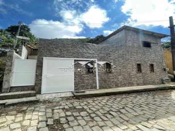 Casa à venda em Independência, Petrópolis - RJ
