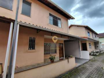 Casa à venda em Nova Suíça, Nova Friburgo - RJ