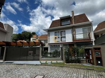 Casa à venda em Cônego, Nova Friburgo - RJ
