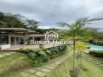 Casa à venda em Itaipava, Petrópolis - RJ