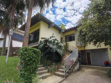 Casa à venda em Taumaturgo, Teresópolis - RJ
