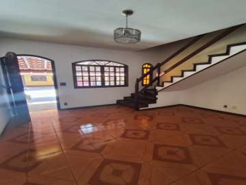 Casa à venda em Parque São Luiz, Teresópolis - RJ