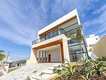 Casa à venda em São Pedro, Juiz de Fora - MG
