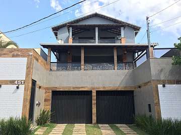 Casa à venda em São Pedro, Juiz de Fora - MG