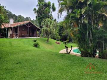 Casa à venda em Itaipava, Petrópolis - RJ
