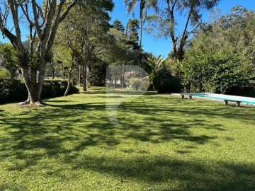 Terreno Comercial à venda em Araras, Petrópolis - RJ