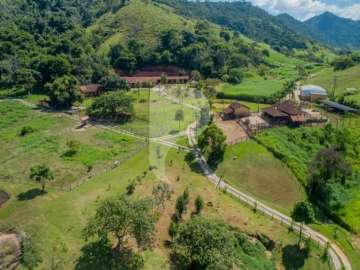 Fazenda / Sítio à venda em Queima Sangue, Paraíba do Sul - RJ