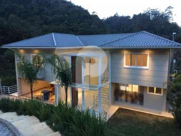 Casa à venda em Taquara, Petrópolis - RJ