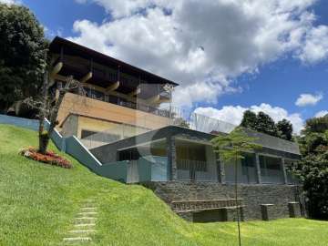 Casa à venda em Itaipava, Petrópolis - RJ