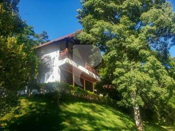 Casa à venda em Itaipava, Petrópolis - RJ