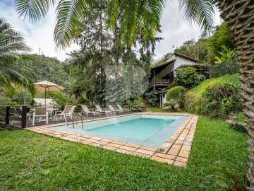 Casa à venda  em Bonsucesso, Petrópolis - RJ