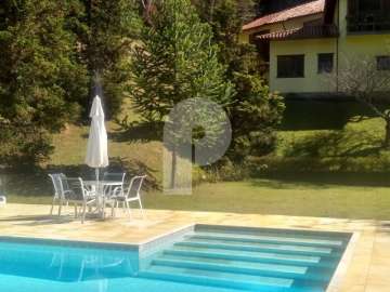 Casa à venda em Itaipava, Petrópolis - RJ