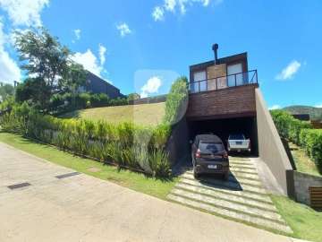 Casa à venda em Itaipava, Petrópolis - RJ