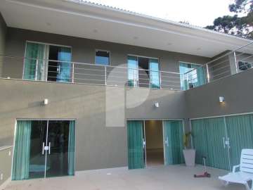 Casa à venda em Itaipava, Petrópolis - RJ