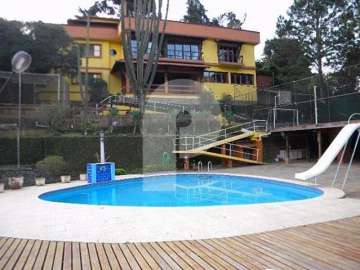 Casa à venda em Itaipava, Petrópolis - RJ