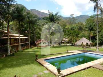 Casa à venda em Araras, Petrópolis - RJ