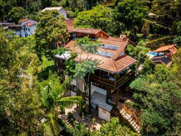 Casa à venda em Nogueira, Petrópolis - RJ