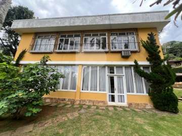 Casa à venda em Bonsucesso, Petrópolis - RJ
