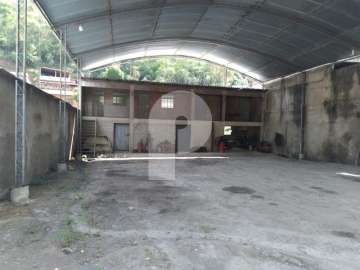 Galpão à venda em Centro, Areal - RJ