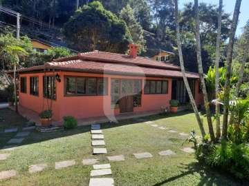 Casa à venda em Araras, Petrópolis - RJ