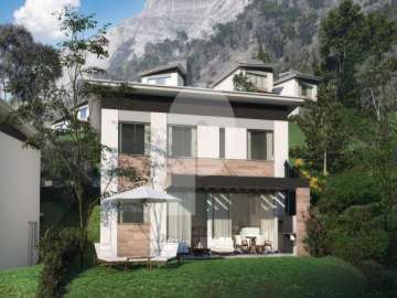 Casa à venda em Araras, Petrópolis - RJ