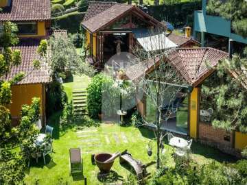 Casa à venda em Fazenda Inglesa, Petrópolis - RJ