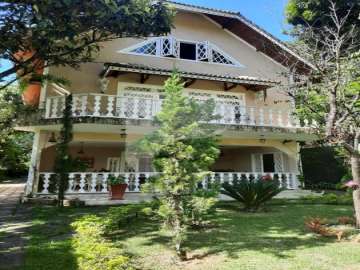 Casa à venda em Itaipava, Petrópolis - RJ