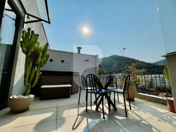 Cobertura à venda em Corrêas, Petrópolis - RJ