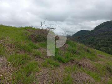 Terreno Residencial à venda em Pedro do Rio, Petrópolis - RJ