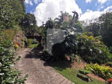 Casa à venda em Corrêas, Petrópolis - RJ