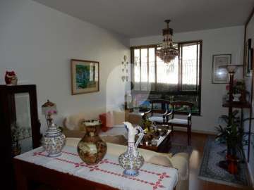 Apartamento à venda em Valparaíso, Petrópolis - RJ