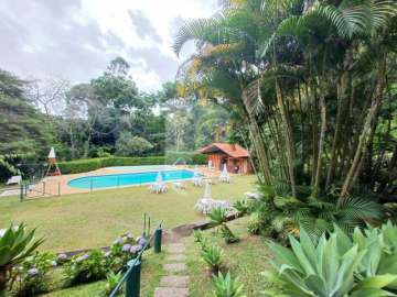 Apartamento à venda em Itaipava, Petrópolis - RJ