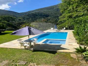 Casa para alugar em Araras, Petrópolis - RJ