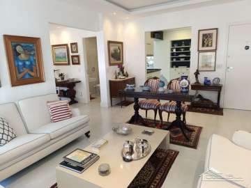 Apartamento à venda em Centro, Petrópolis - RJ