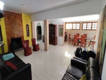 Casa à venda em Parque do Ingá, Teresópolis - RJ
