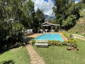 Casa à venda em Vale do Cuiaba, Petrópolis - RJ
